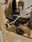 Britax liggvagn och sittvagn med tillbehör 