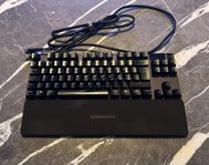 Steelseries Apex 7 Tangentbord & Glorious Musmatta