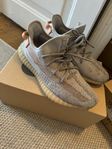 yeezy boost 350 ”true form”