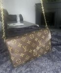 LV Felicie Pochette