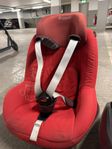 MaxiCosi Pearl med ISOFIX station och extra öberdrag