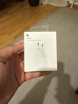 Apple 20W adapter