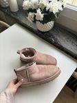 Ljusrosa Uggs storlek 38