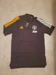 Adidas MANCHESTER UNITED Training Shirt size Small