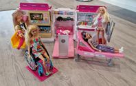 Barbie med tillbehör paketpris