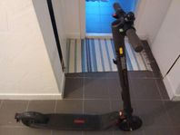 ninebot kickscooter,elsparcyckel