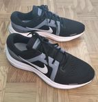 NYA Nike air zoom vomero 16 (44.5)