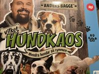 Spel: Vilket hundkaos - Hundra hundar på rymmen