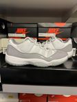 Jordan 11 Low Cement Grey