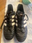 fotbollsskor adidas barn stl 36,5