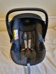 Britax Römer Baby-Safe 2 i-SIZE inkl isofix-bas