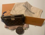 Louis Vuitton multi pochette