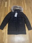 Canada Goose jacka storlek S