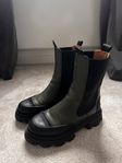 GANNI chelsea boots