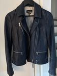 Skinnjacka läderjacka Massimo Dutti, XS