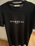 Givenchy T-shirt