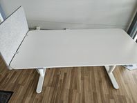 Ikea bekant 160x80 elektriskt höj & sänkbart skrivbord