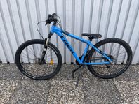 Trek marlin 7 27,5 tum