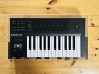 Native Instruments Komplete Kontrol A25