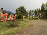 Charmigt hus i natursköna Tornedalen