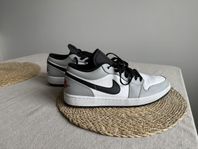 Jordan 1 Low Smoke Grey