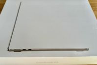 Macbook air M2, 13,6