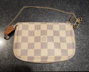 Louis Vuitton Mini Pochette Accessoires 