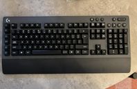 Logitech G613 Mechanical Wireless keyboard and Mouse