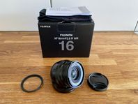 Fujinon XF 16mm f/2,8 R WR svart