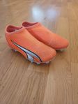 Puma fotboll skor storlek 29