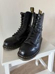 Dr Martens 