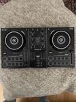 DDJ-200 Smart DJ Controller