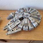 Millenium Falcon "lego"