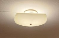 Lampa plafond