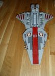 Lego Star Wars Venator - Class Republil Attack Cruiser 8039