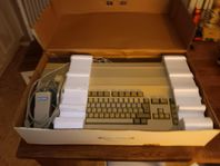 Commodore Amiga 500 i original kartong