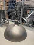 lampa i industristil 