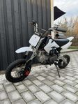 Fiddy 125cc med trimkit