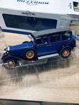 Mercedes Nurburg 460 1:18