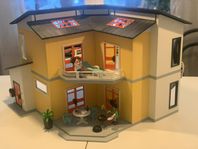 Playmobil City Life Modern House med tillbehör