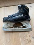 Bandyskridskor Bauer Supreme str 3,5 = 36,5