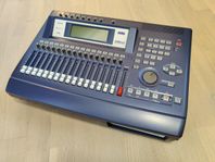 KORG 1600 mkII