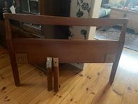 Sänggavel retro teak