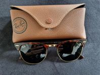 Solglasögonen Ray-Ban Clubmaster Classic 