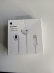 Apple Earpods Lightning Connector 