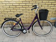 Monark 3-växlad damcykel med lås o cykelkorg - 1 ägare