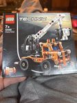 LEGO Technic 42088 Cherry Picker