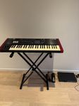 Roland MIDI keyboard, model CME UF5