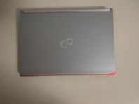 Fujitsu lifebook e736