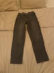 Levis jeans 12A loose taper